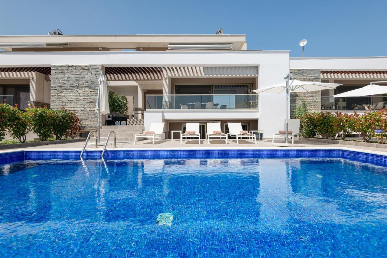 Afisia Villas Sarti Esterno foto