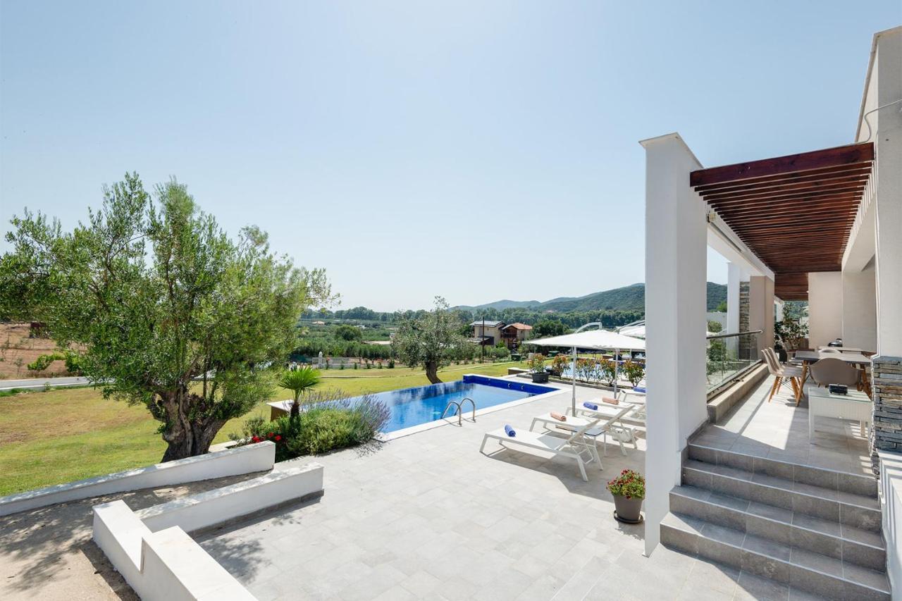 Afisia Villas Sarti Esterno foto