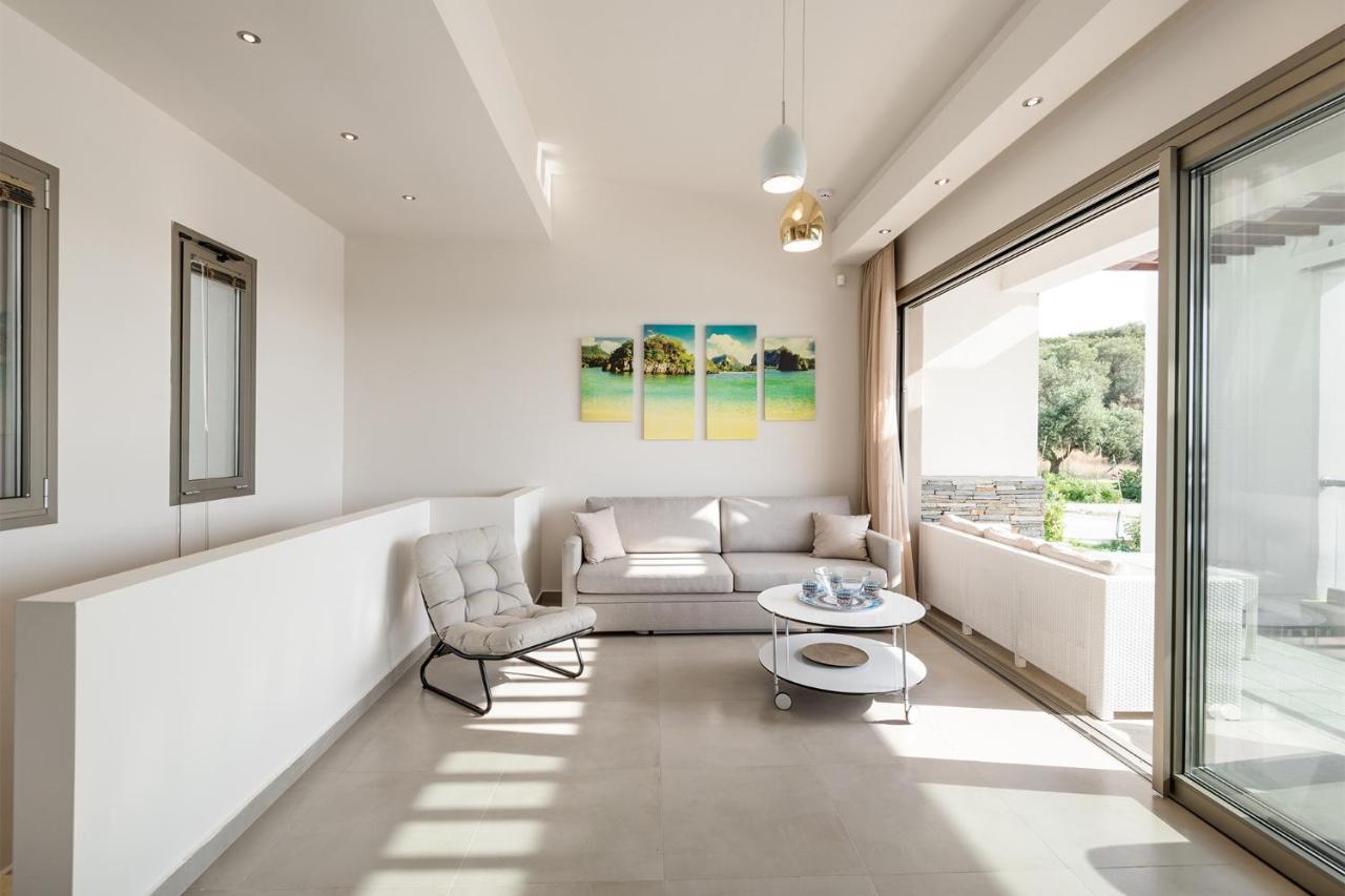 Afisia Villas Sarti Esterno foto